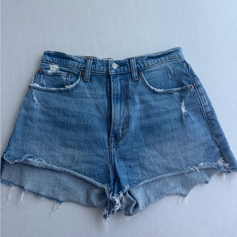 Abercrombie & Fitch The Mom Short  Blue Jean Shorts High-Waisted Distressed